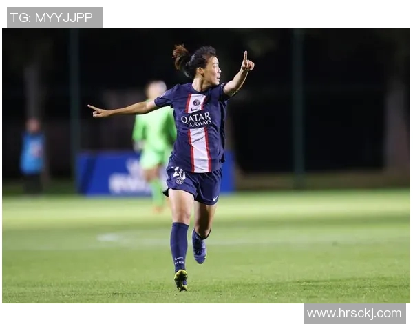 李梦雯精彩进球助力中国女足逆转晋级决赛展现团队实力与风采